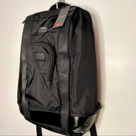 tumi edwards backpack